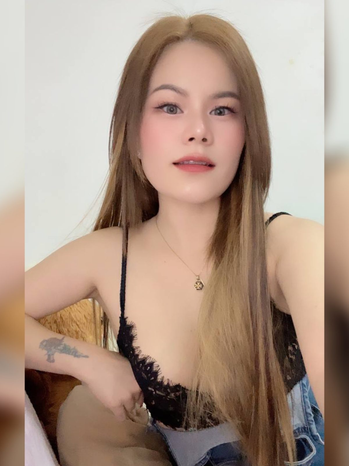 KL Escort - Apple - amoi2u